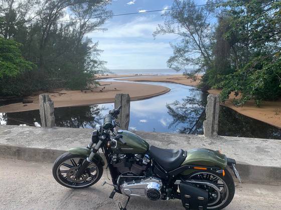 HARLEY-DAVIDSON SOFTAIL BREAKOUT 114 